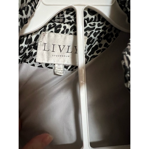 🖤 LIVLY SNOW LEOPARD PUFFER COAT - Picture 4 of 5